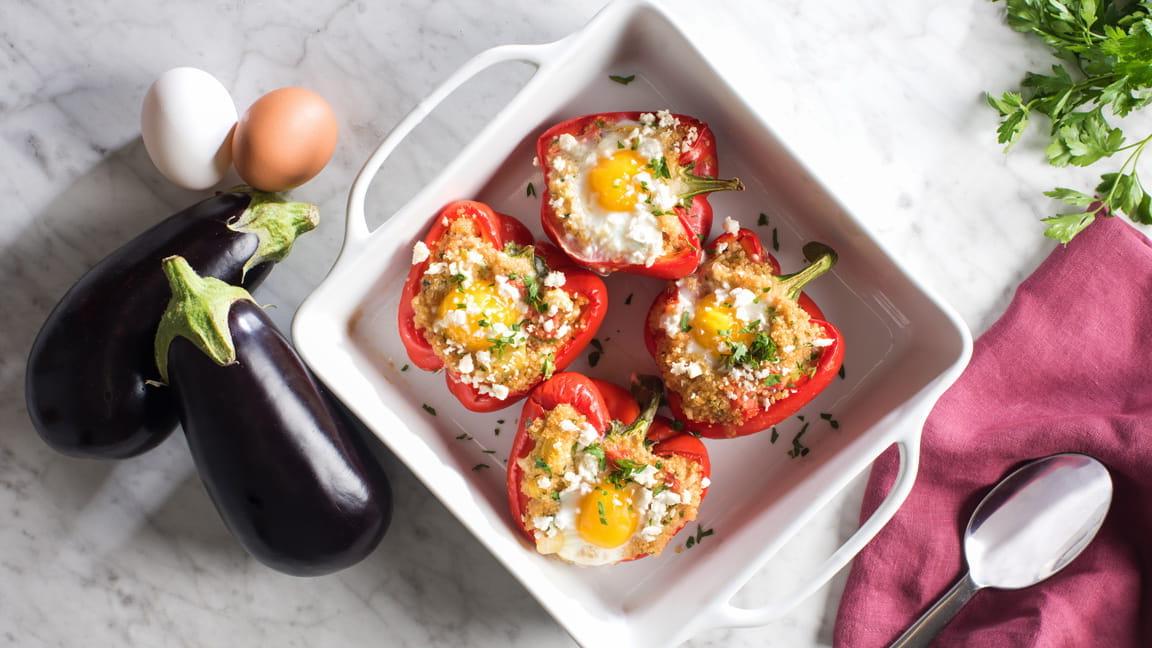 Stuffed Quinoa Peppers with Eggs