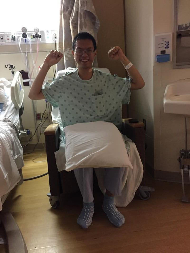 2015年，Vi Tang得知他需要进行一项名为“隔肌切除术”的心内直视手术，以切除一些增厚的心肌. (Photo courtesy of Vi Tang)